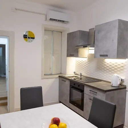 Lejlighed Anticitera *